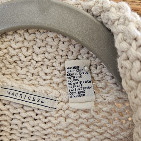 Maurices Size S Cozy Beige Chunky Cable Knit Cardigan Sweater - Picture 4 of 5